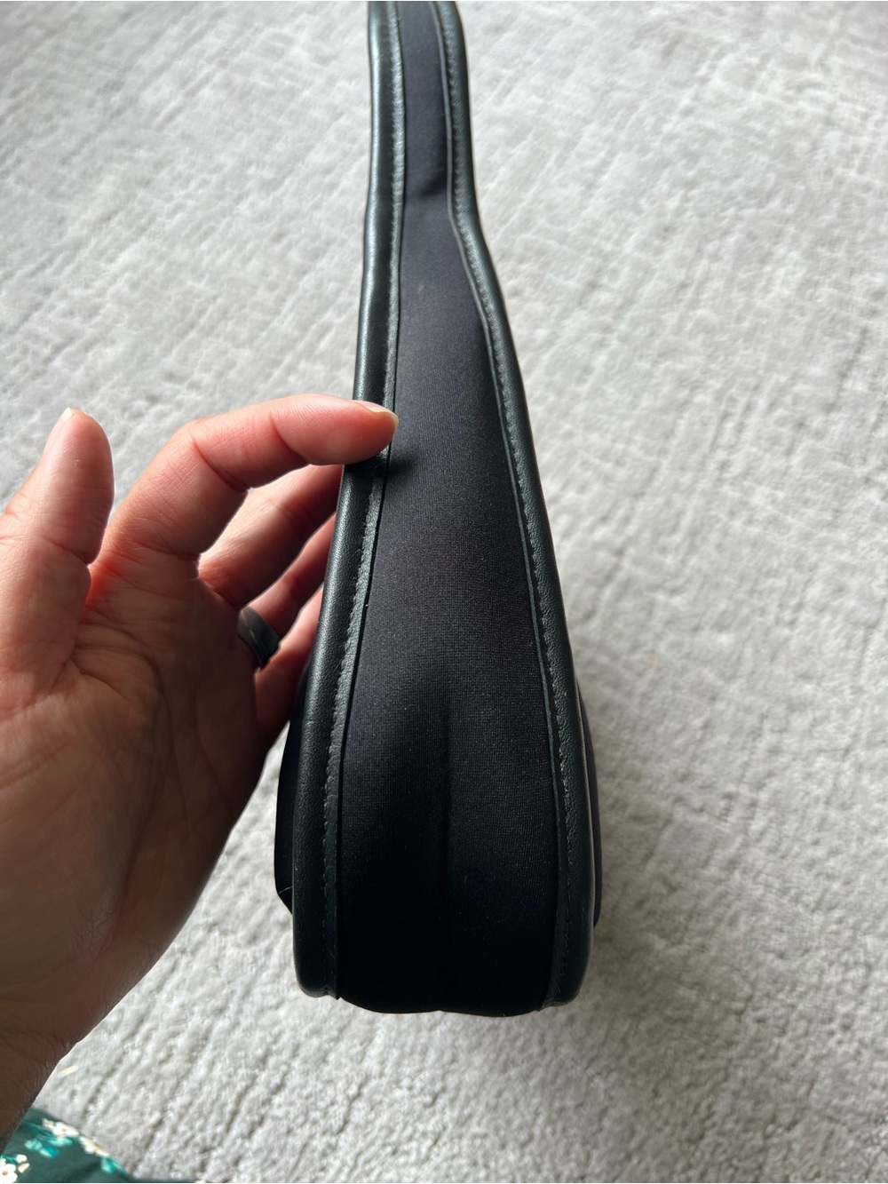 Coach Vintage #6202 Mini Ergo Black Neoprene Bag (1998) - Picture 5 of 16